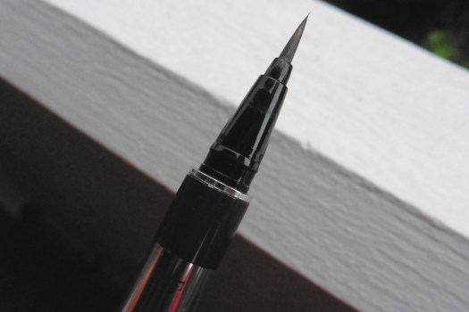 04 Physicians Formula Eye Booster Eyeliner Brush Tip Closeup