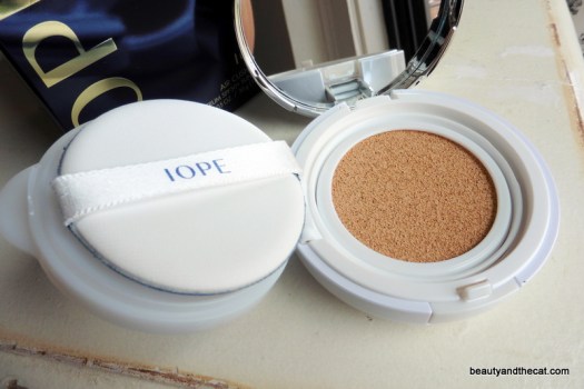 02  IOPE Air Cushion XP C23 Cover Beige Review