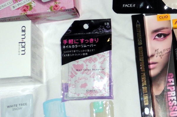 01 Kracie Nail Color Remover Sheets Review