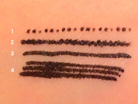 03 The Face Shop Face It Extreme Dot Pen Eyeliner EX in Black Review Swatches