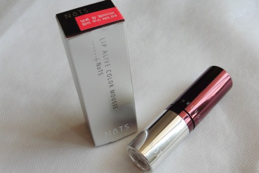 04 NoTS Lip Alive Color Mousse 03 Sweet Raspberry Review