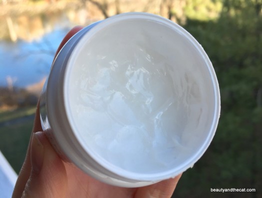 04 Cremorlab White Bloom Floral Cream Review