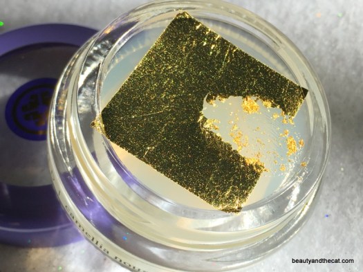 02 Tatcha Gold Camellia Nourishing Lip Balm Review